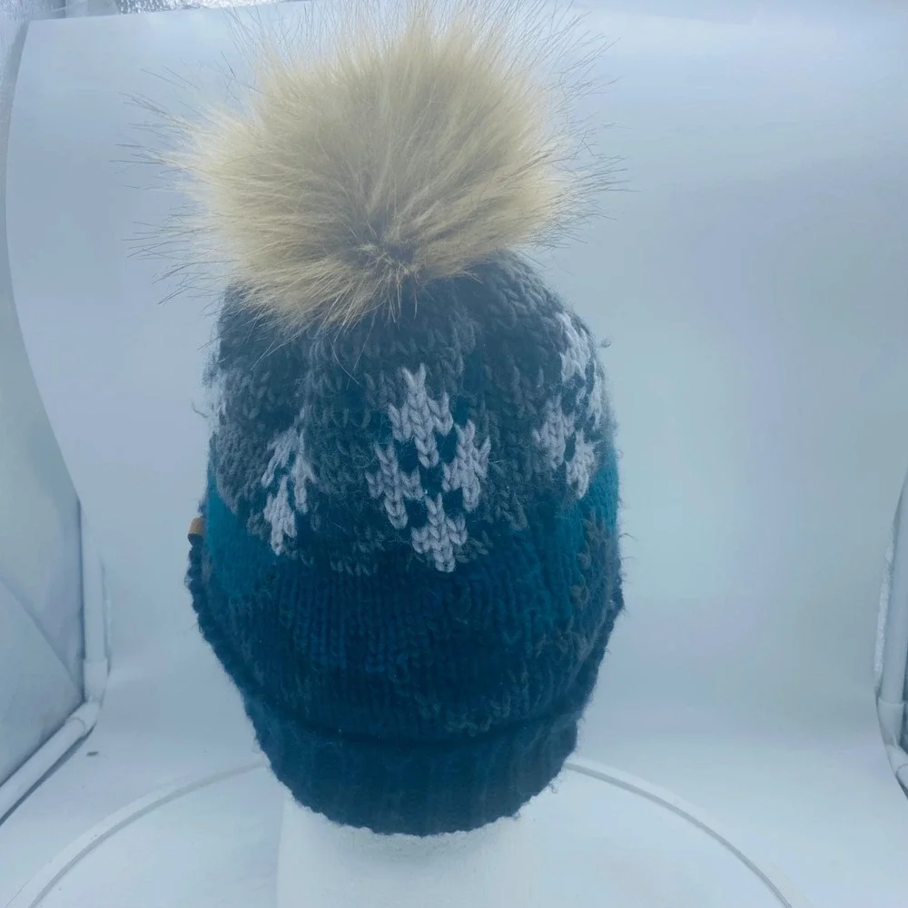 Eddie‎ Bauer Womens Blue Grey Knit Pom Pom Beanie Hat Fleece Lined Winter Cap